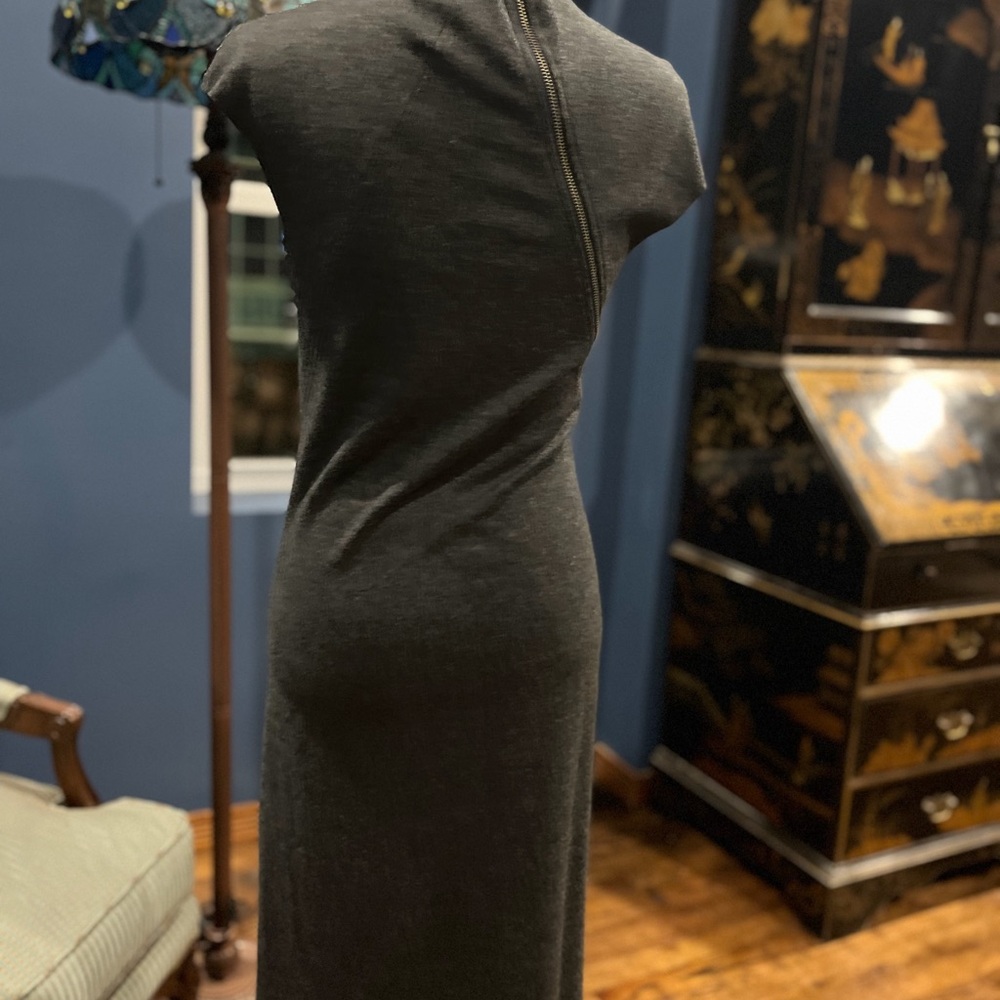 Helmut Lang for BARNEY’s Minimal Tailored dress, zippered M
Charcoal - Picture 5 of 7
